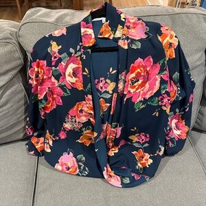 Floral top